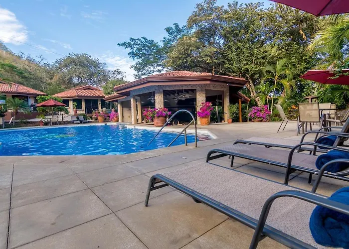 Hermosa Heights 16 Lodge Playa Hermosa (Guanacaste)